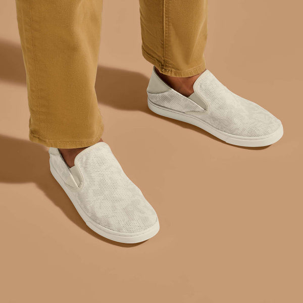 Olukai Pehuea Sneaker in Puka/White